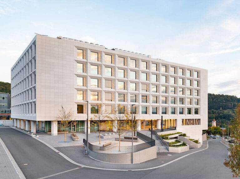 Klinikum, Kulmbach, DE — referenčni objekt NAF SOLUTION